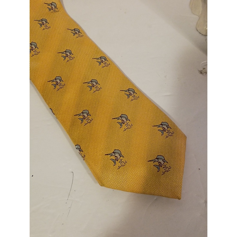 Tommy Bahama Yellow And Blue Marlin‎ 100% Silk Hand Made Tie.